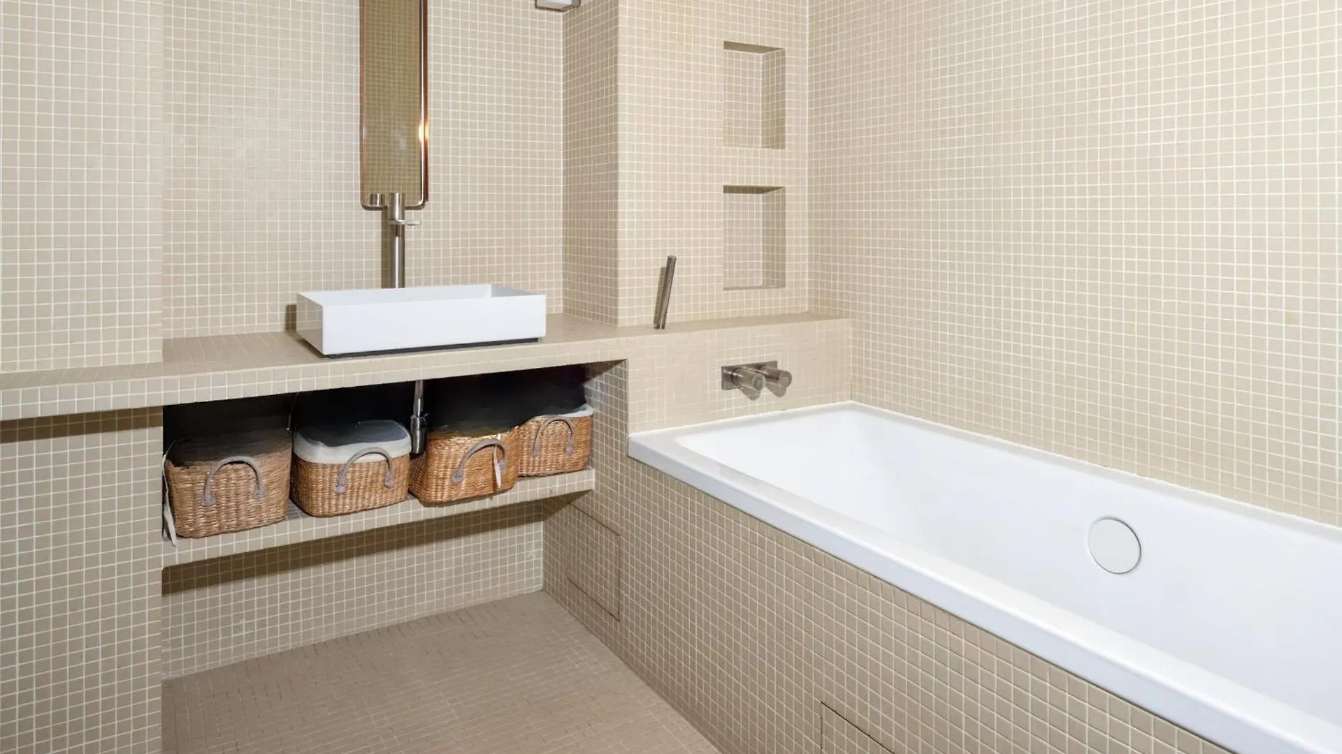 Appartement Mewes - Welkeys Paris 0*,  France